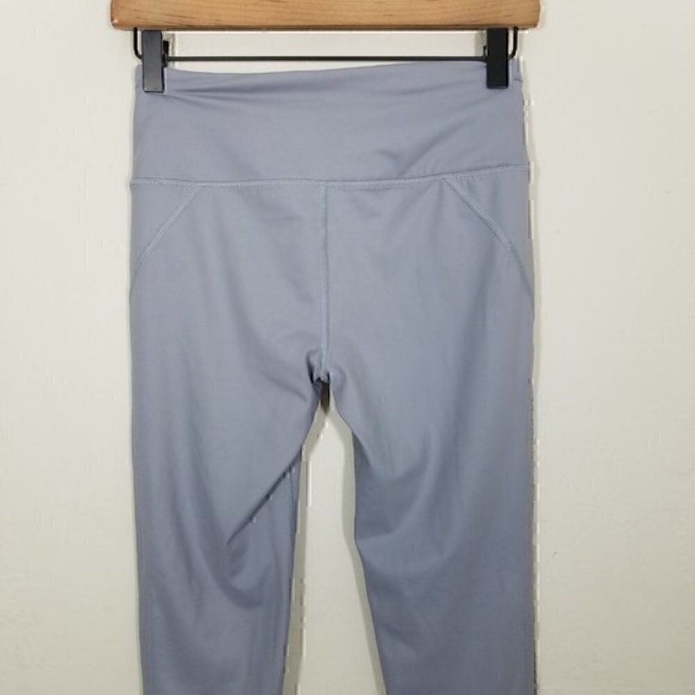 Victoria's Secret Sport Mesh Legging Size S - Picture 5 of 6